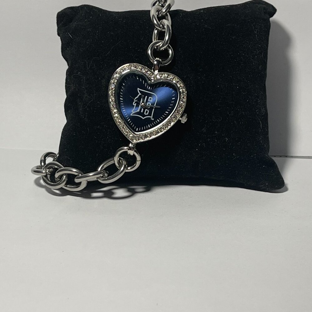 Detroit Tigers MLB Heart Stainless-Steel Bracelet Watch by Game Time NEW